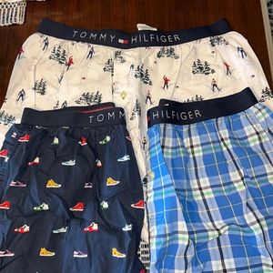 3 TOMMY HILFIGER BOXERS NEW, no tags Excellent like new